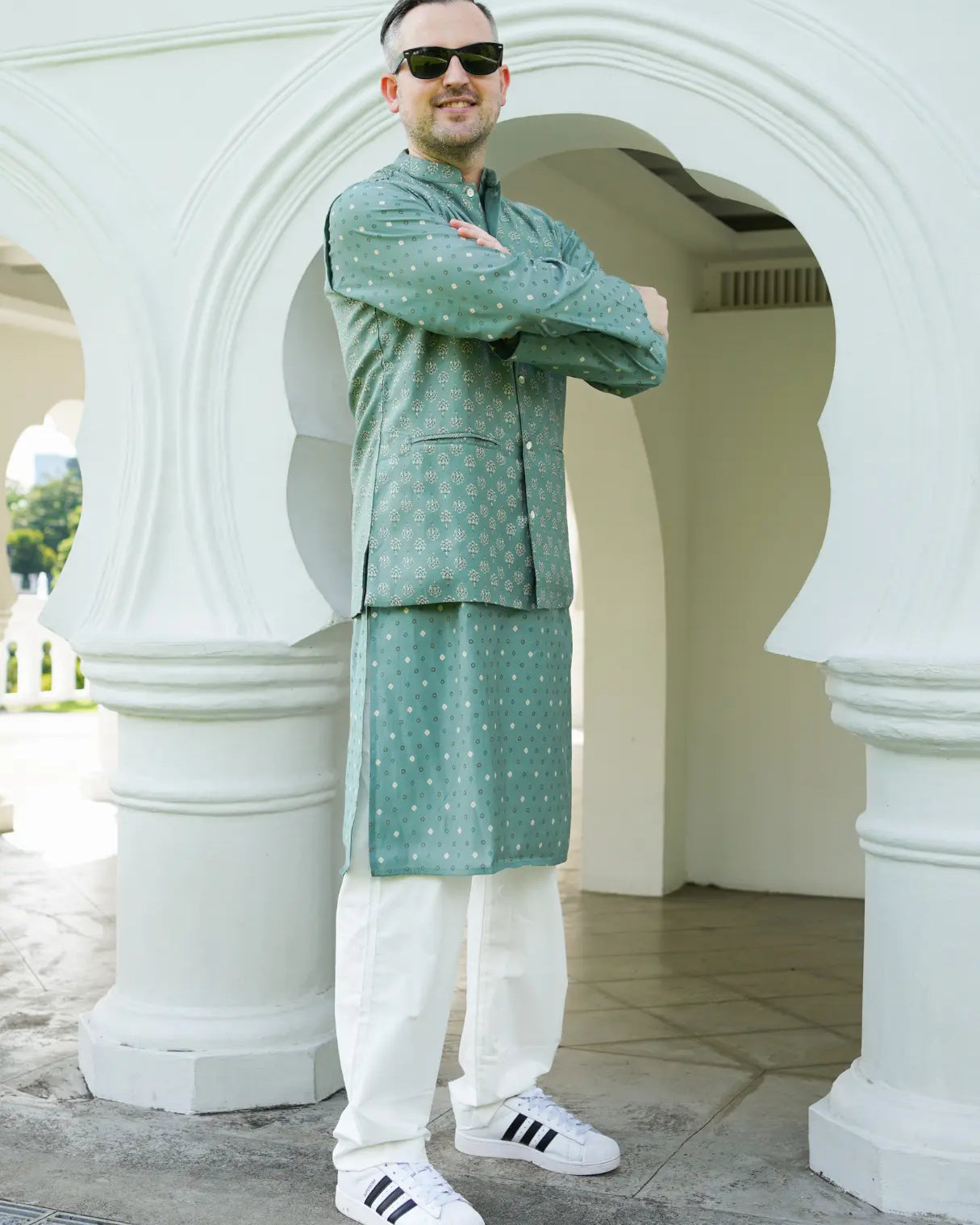 Vir Sage Green Men's Kurta Pajama Jacket Set in Muslin Cotton Nimbu