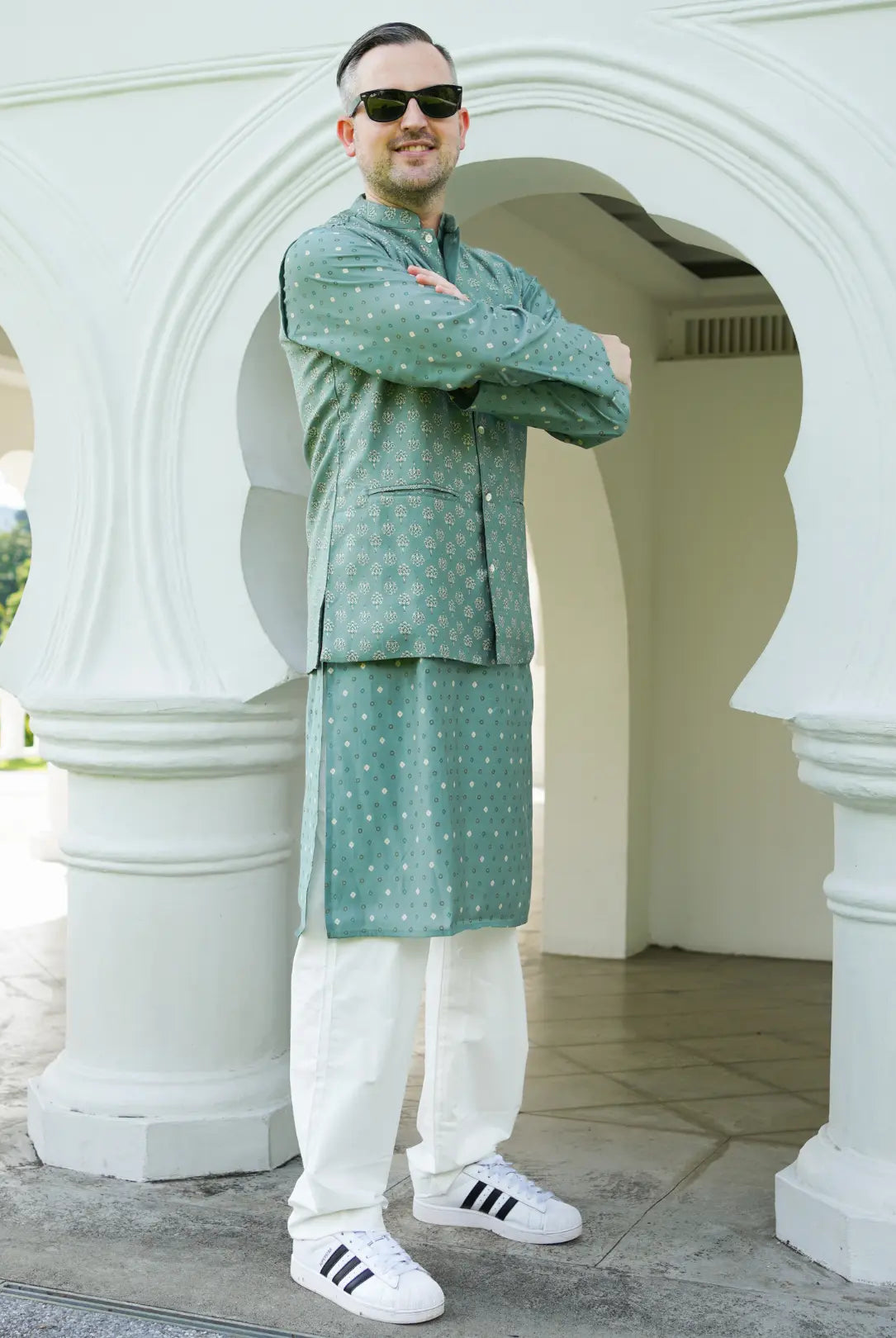 Vir Sage Green Men's Kurta Pajama Jacket Set in Muslin Cotton Nimbu