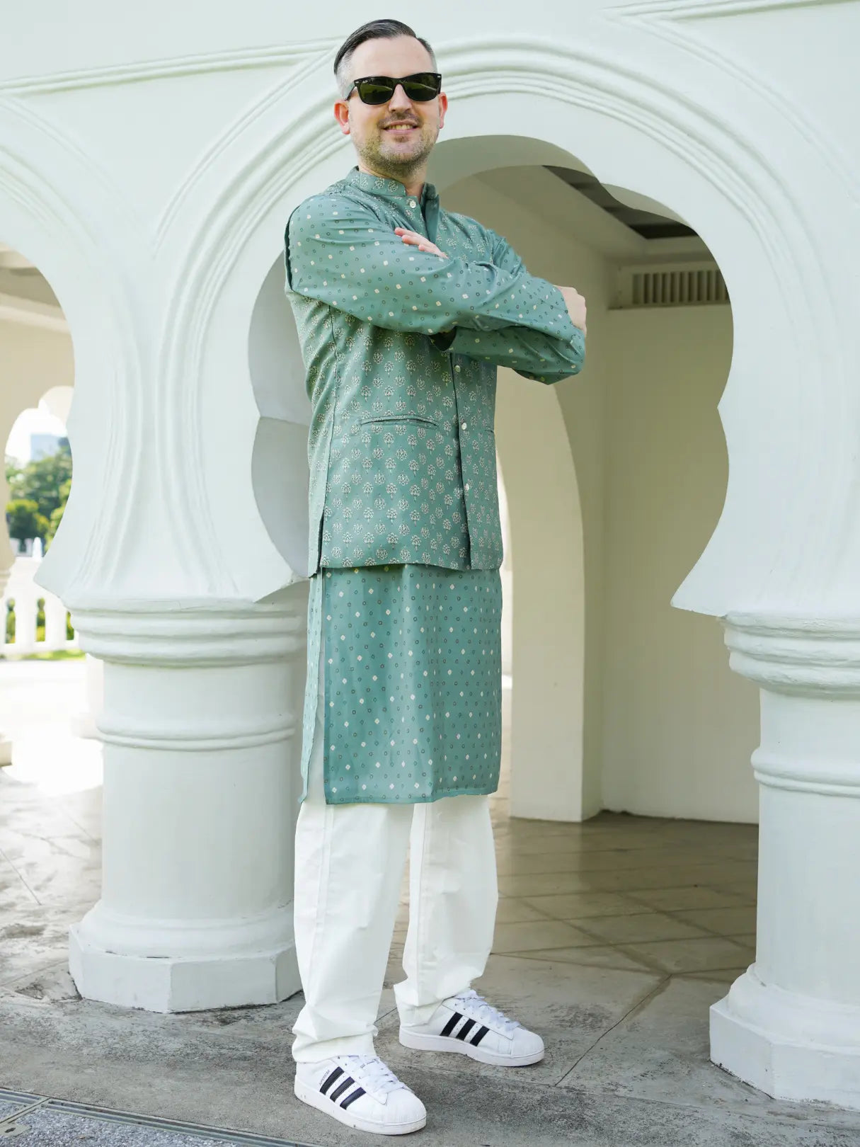 Vir Sage Green Men's Kurta Pajama Jacket Set in Muslin Cotton Nimbu
