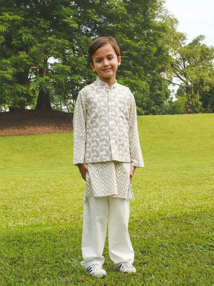 Zoya Boys White & Gold 3-pc Cotton Jacket Set in Cotton Nimbu