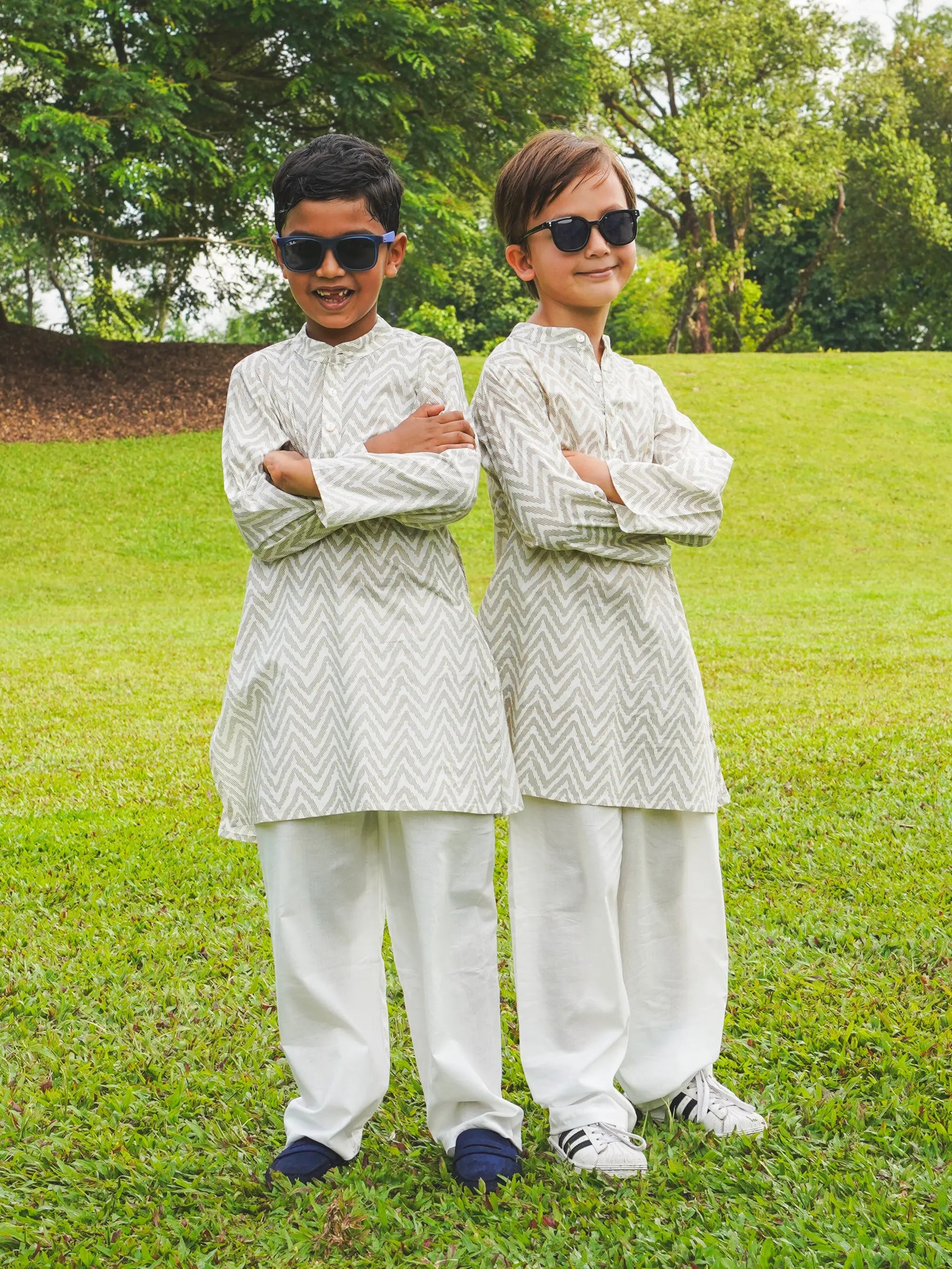 Zoya Boys White & Gold Kurta Pajama in Cotton