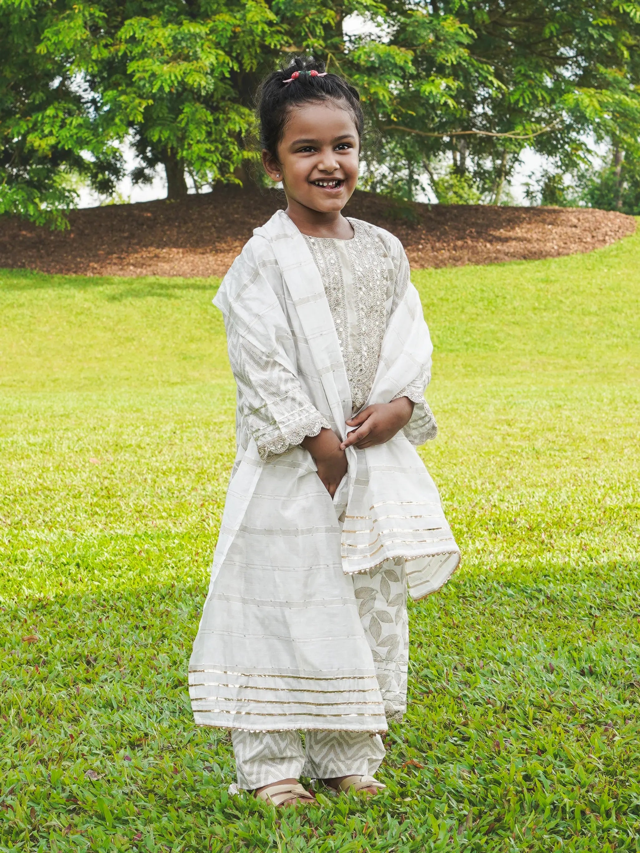 Zoya Girls White & Gold Kurta Salwar in Cotton