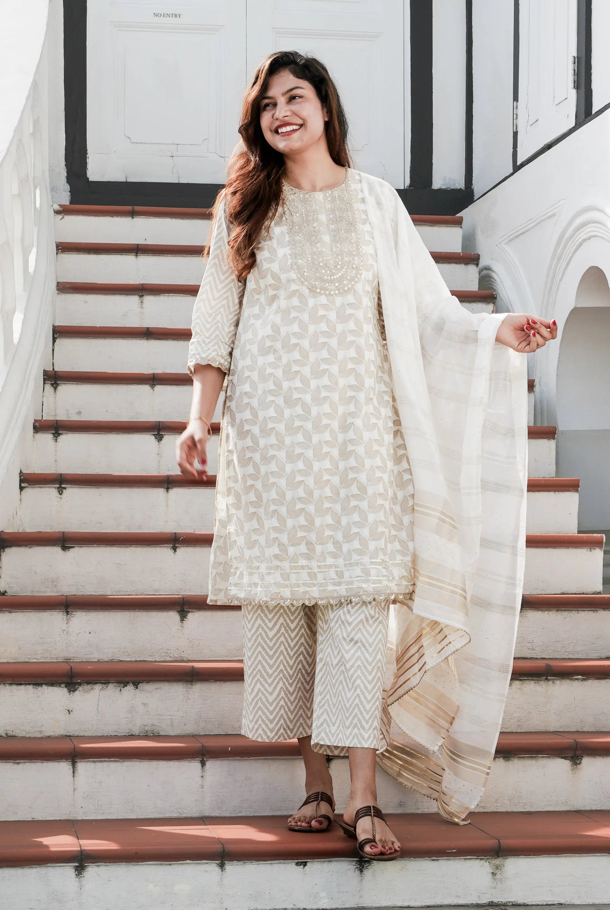 Zoya Women White & Gold Kurta Salwar in Cotton