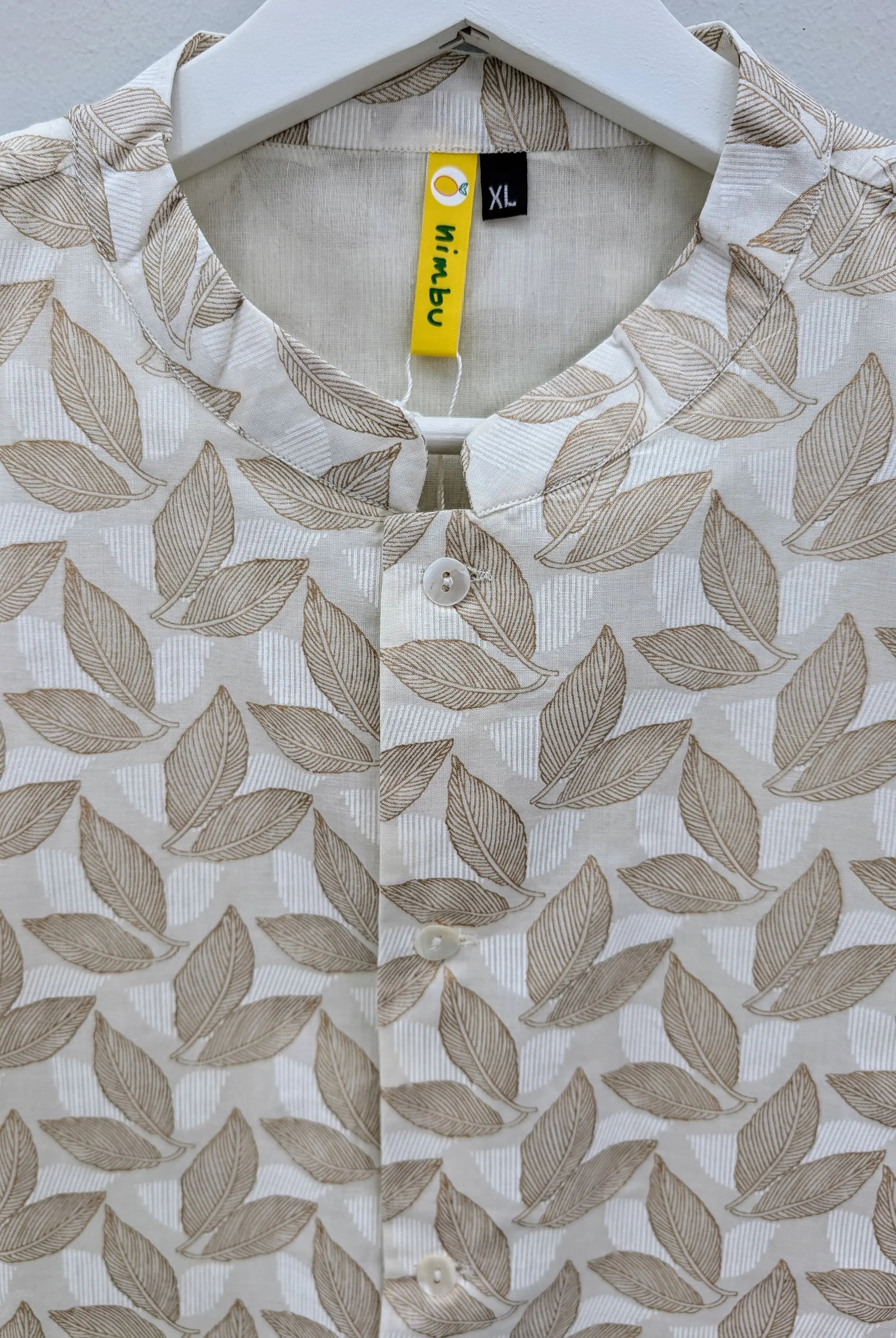 Zoya Mens White & Gold Jacket in Cotton