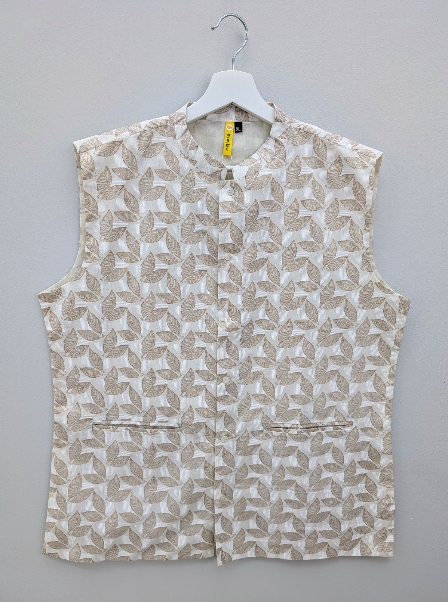 Zoya Mens White & Gold Jacket in Cotton