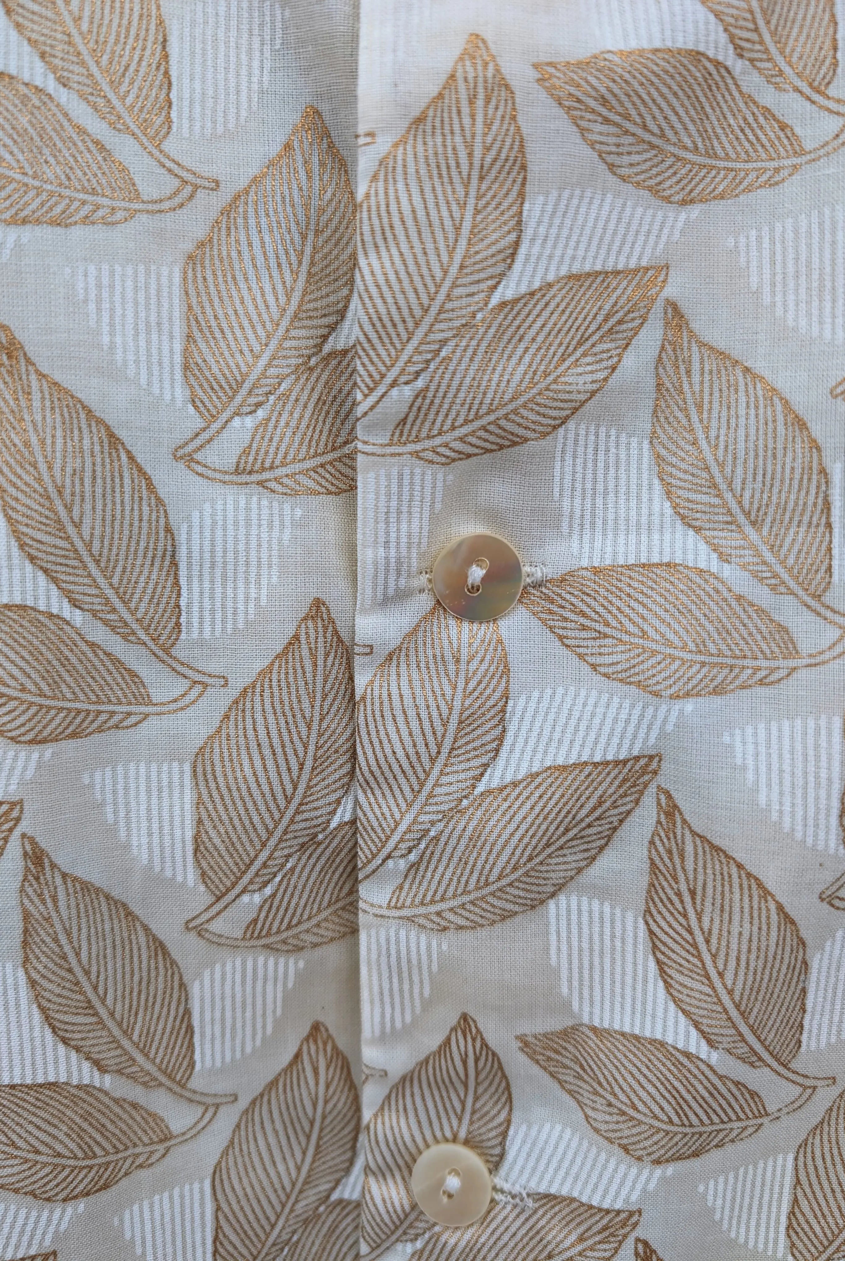 Zoya jacket white and gold