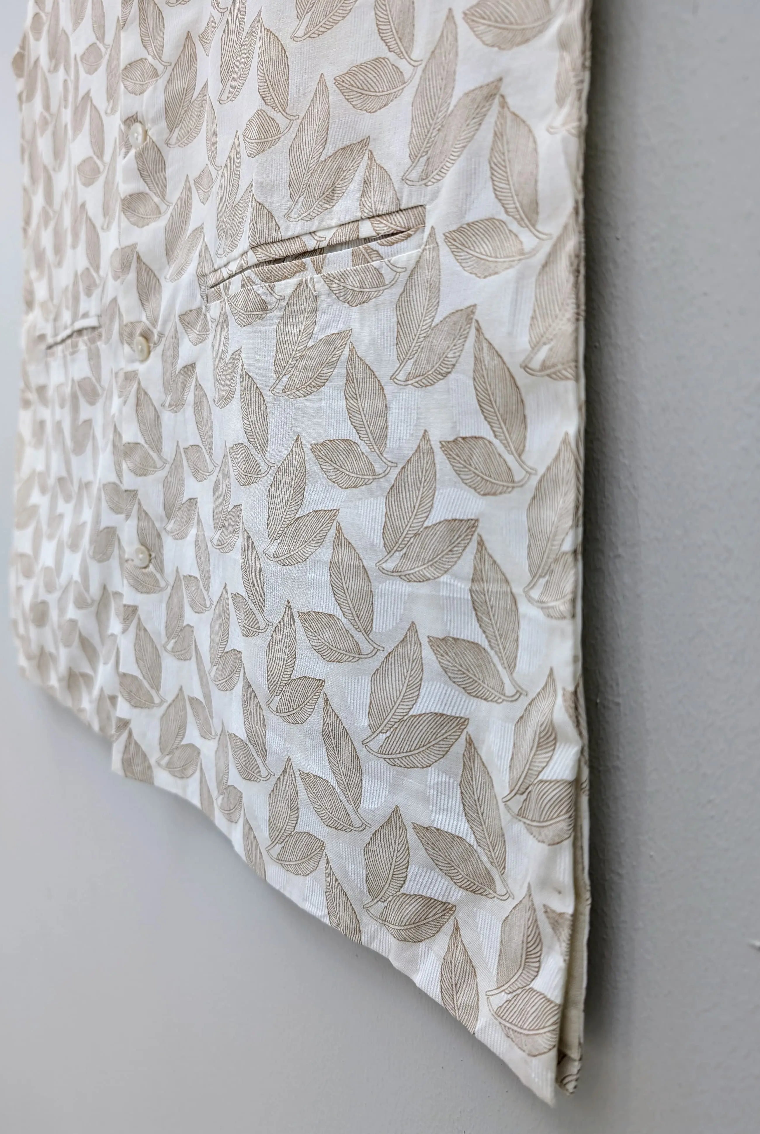 Zoya jacket white and gold