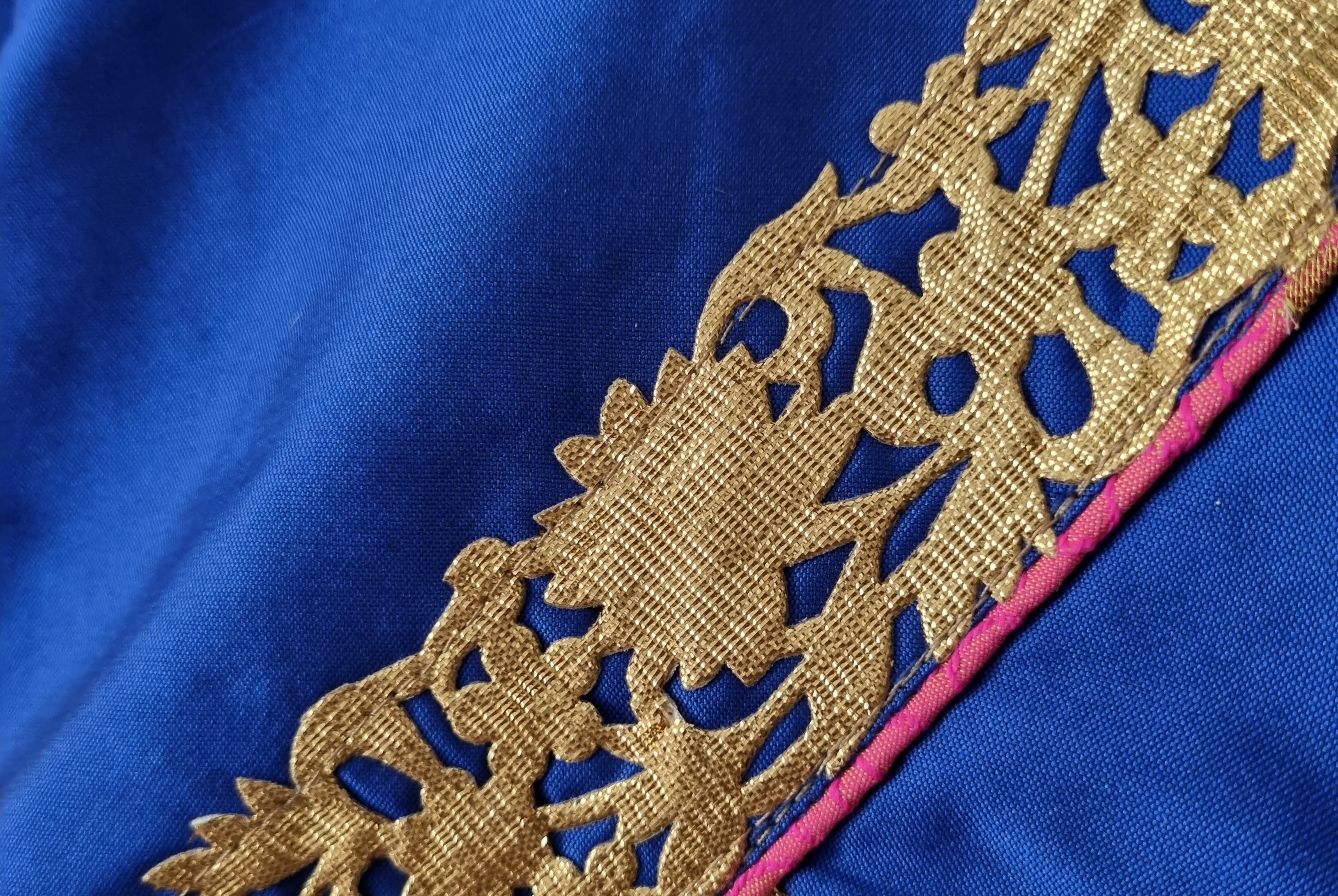 Stunning Jacquard Lehenga with Kimono sleeves - Nimbu Kids