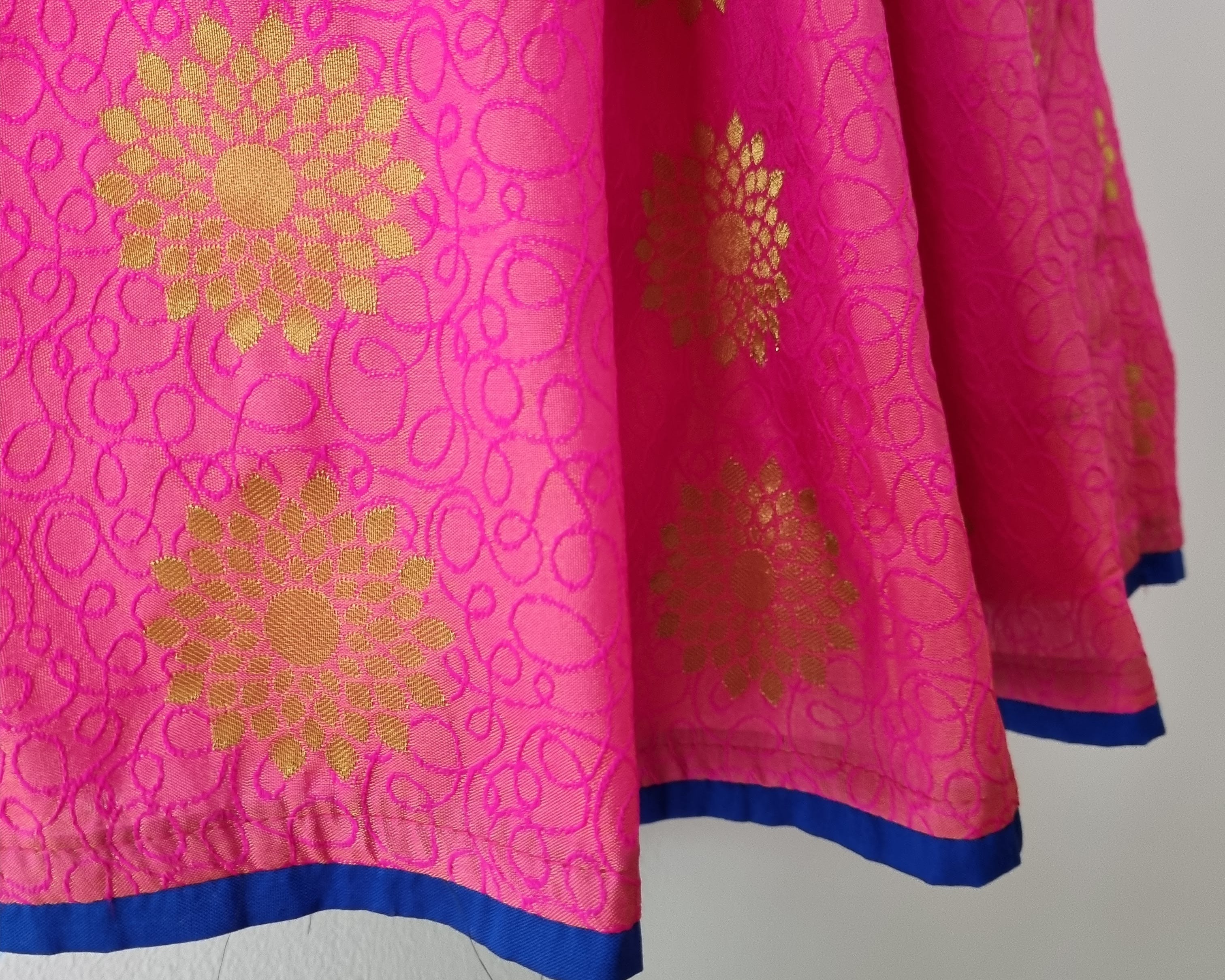 Stunning Jacquard Lehenga with Kimono sleeves - Nimbu Kids