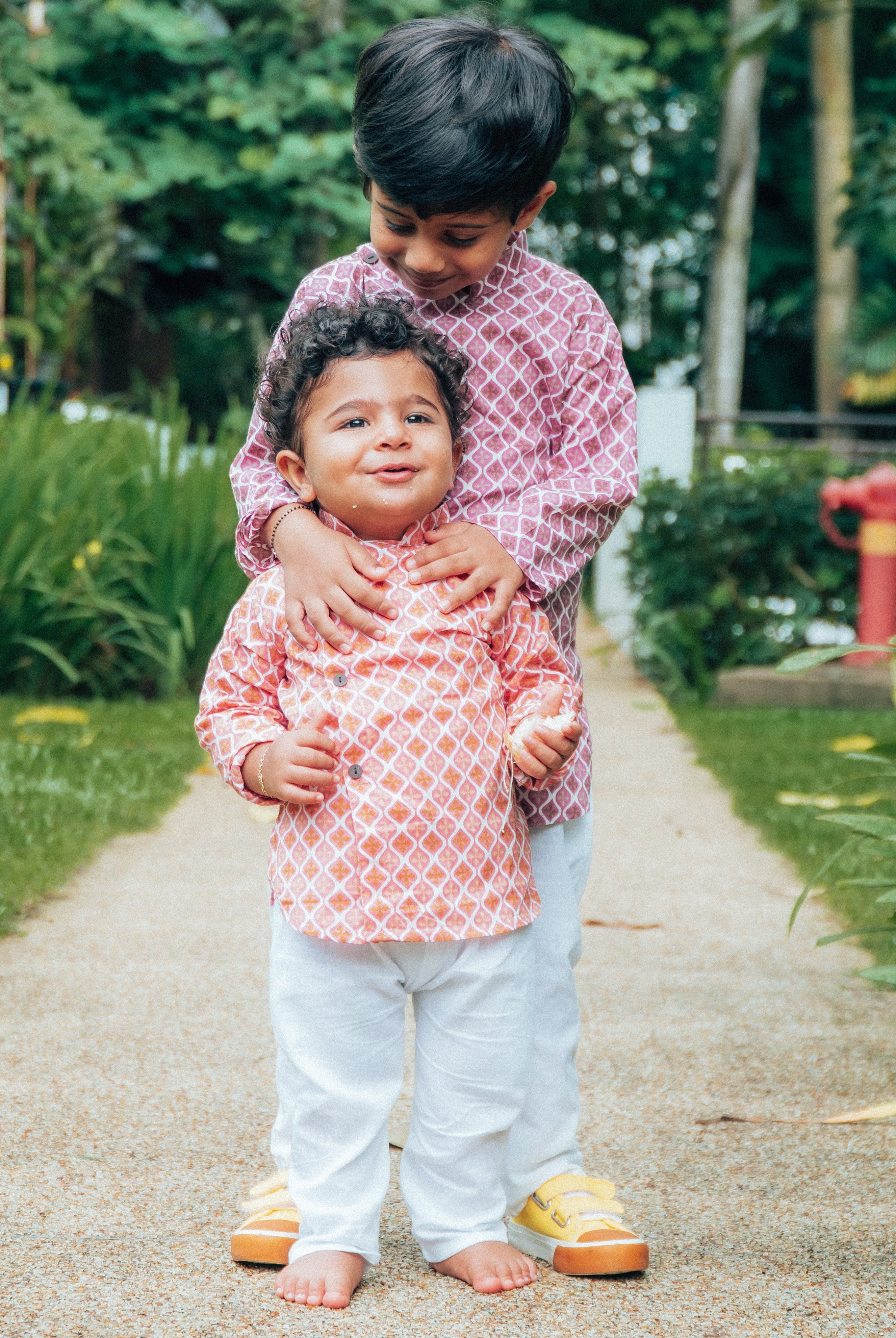 Onion Pink Kurta Pajama with side buttons - Nimbu Kids