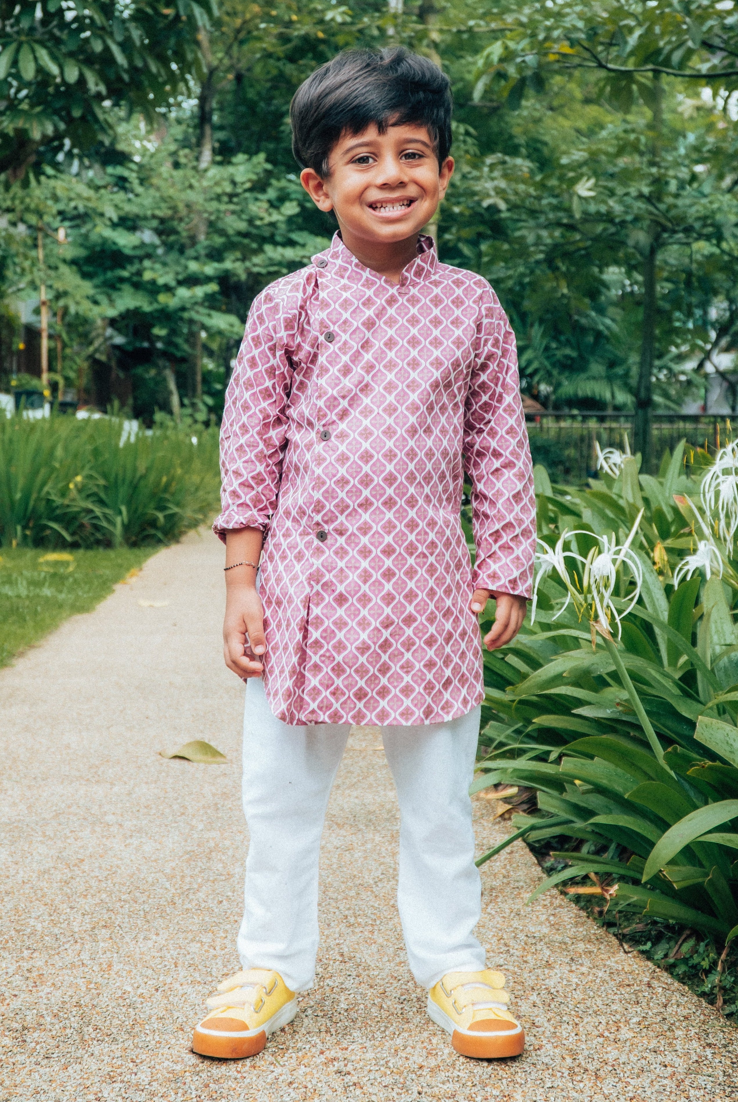 Onion Pink Kurta Pajama with side buttons - Nimbu Kids