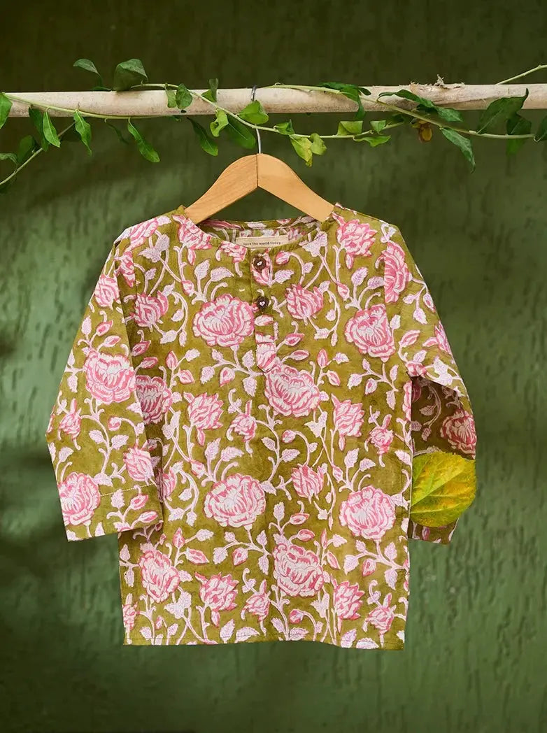 Pre-order - ‘Sleepover Party’ Unisex Kurta in Green Floral Hand block print Cotton Malmal - Nimbu Kids