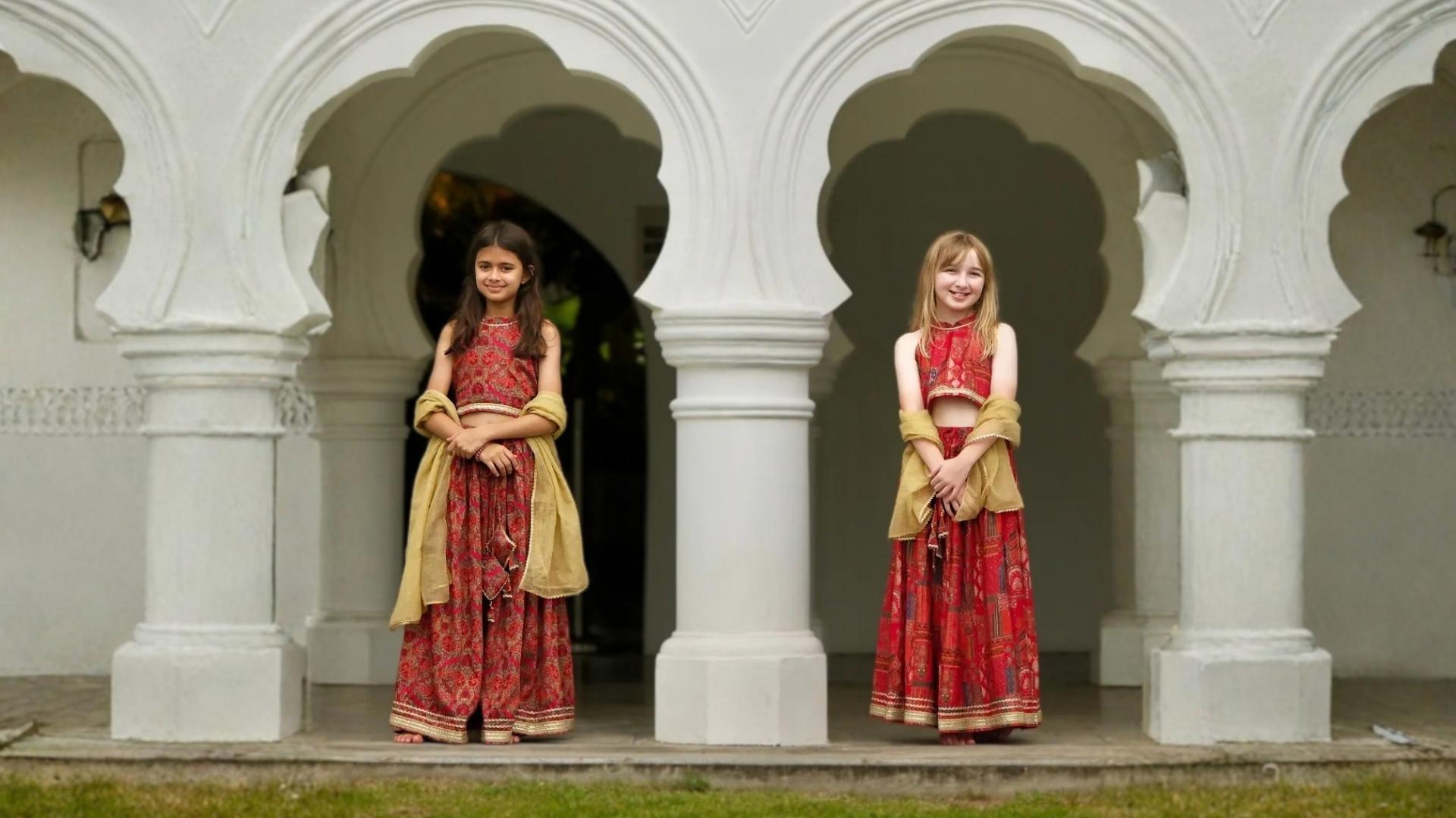 Deepavali 2026 Outfit Ideas for the Whole Family