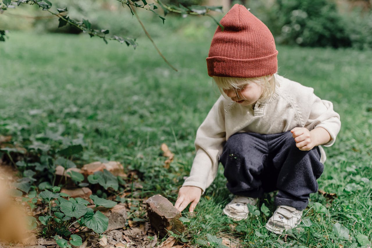 Celebrating Rakhi with Nature: Outdoor Fun with Your Sibling 🌳 - Nimbu