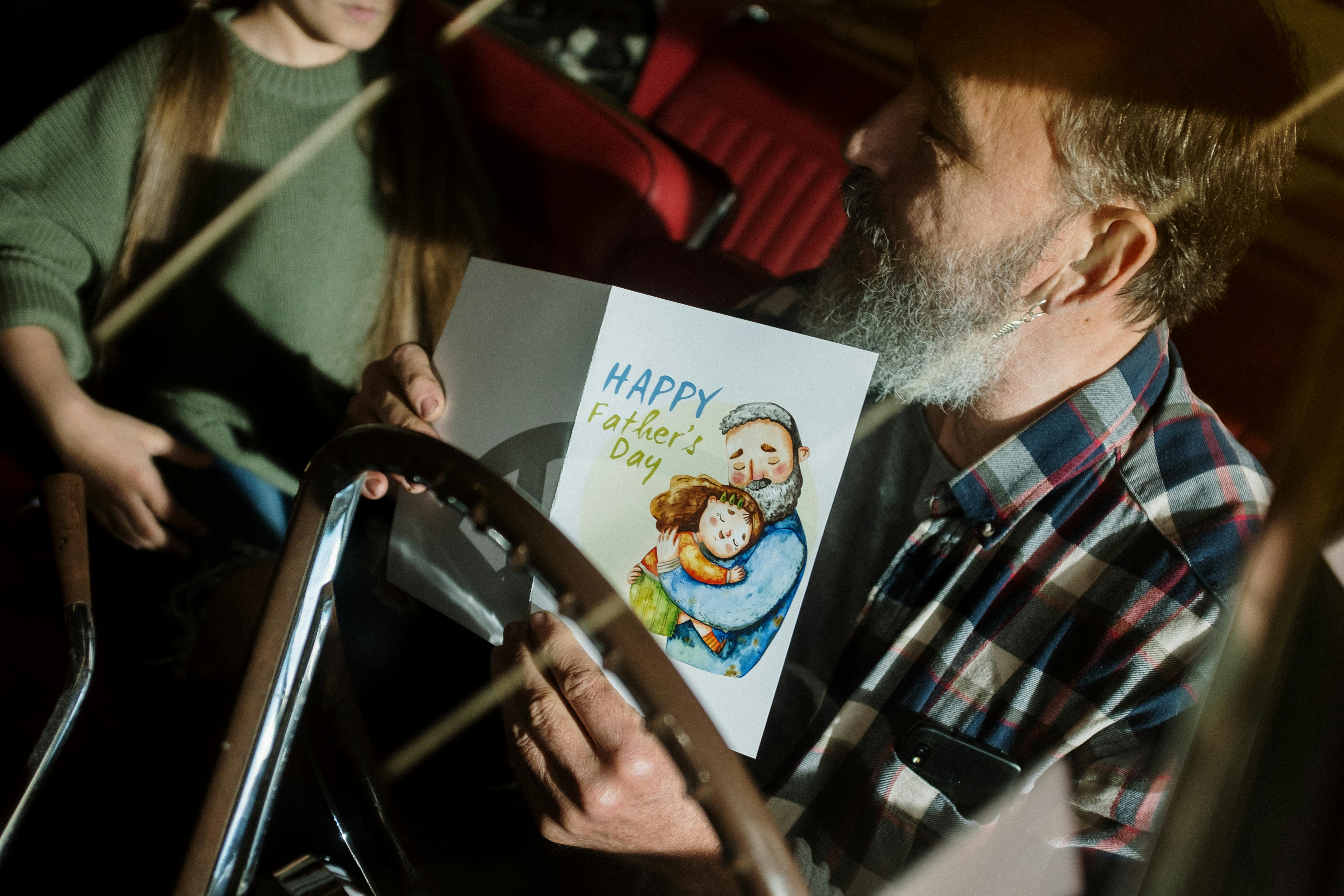 21 Brilliant Father’s Day 2025 Greetings to Write in a Card