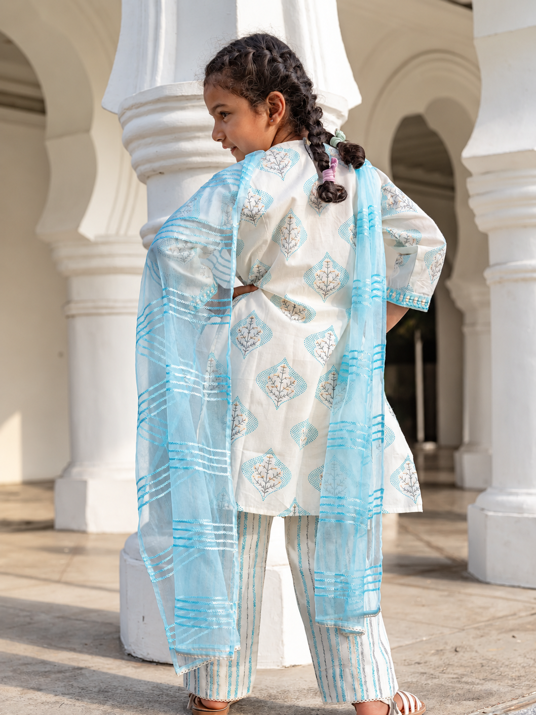 Gul Blue Girls Kurti with Pants Set in Cotton with Net Dupatta Nimbu