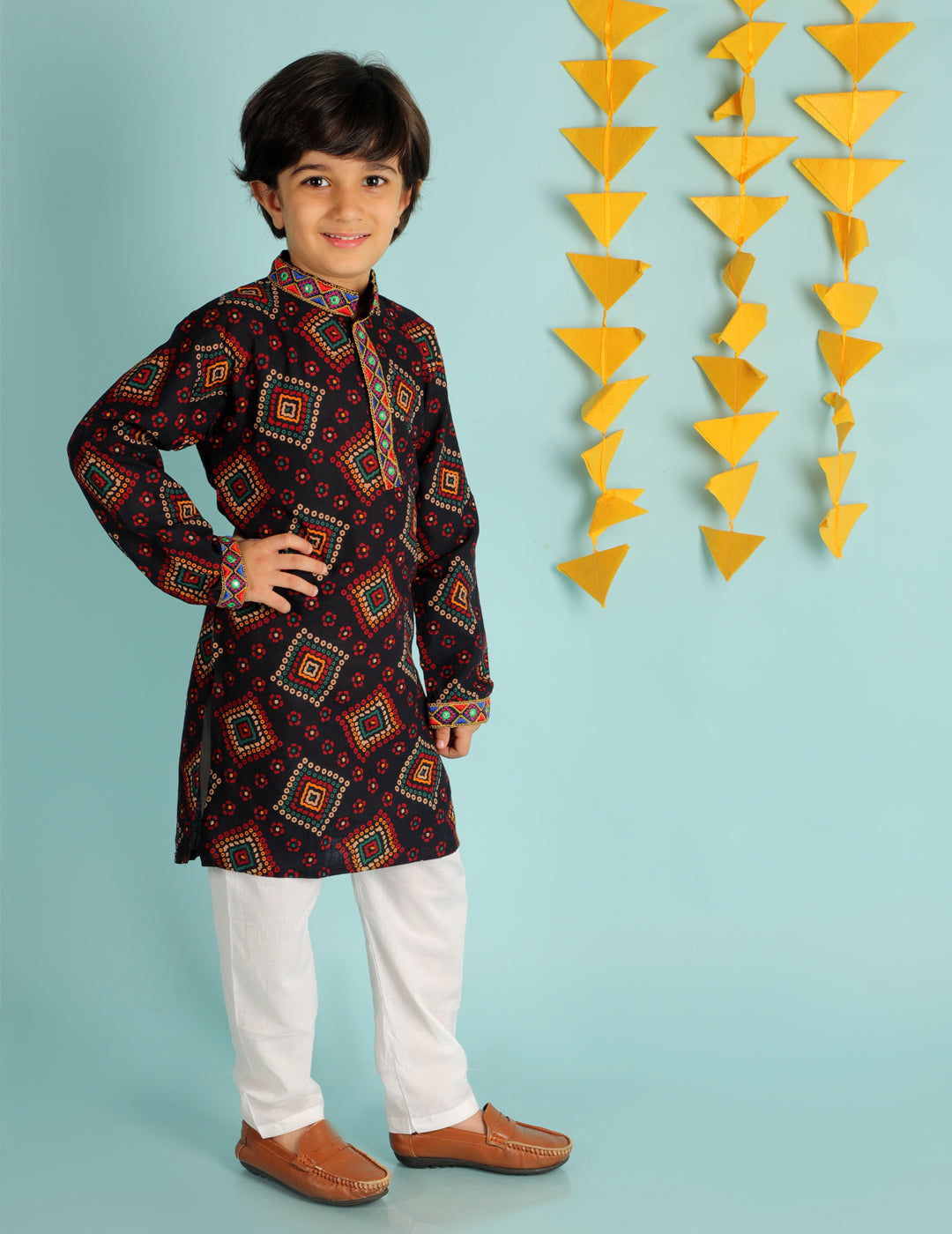 Jhilmil Kurta Pajama set