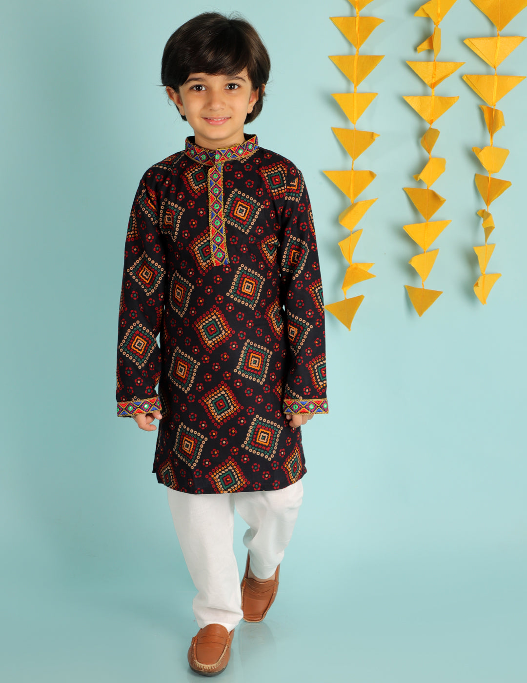 Jhilmil Kurta Pajama set