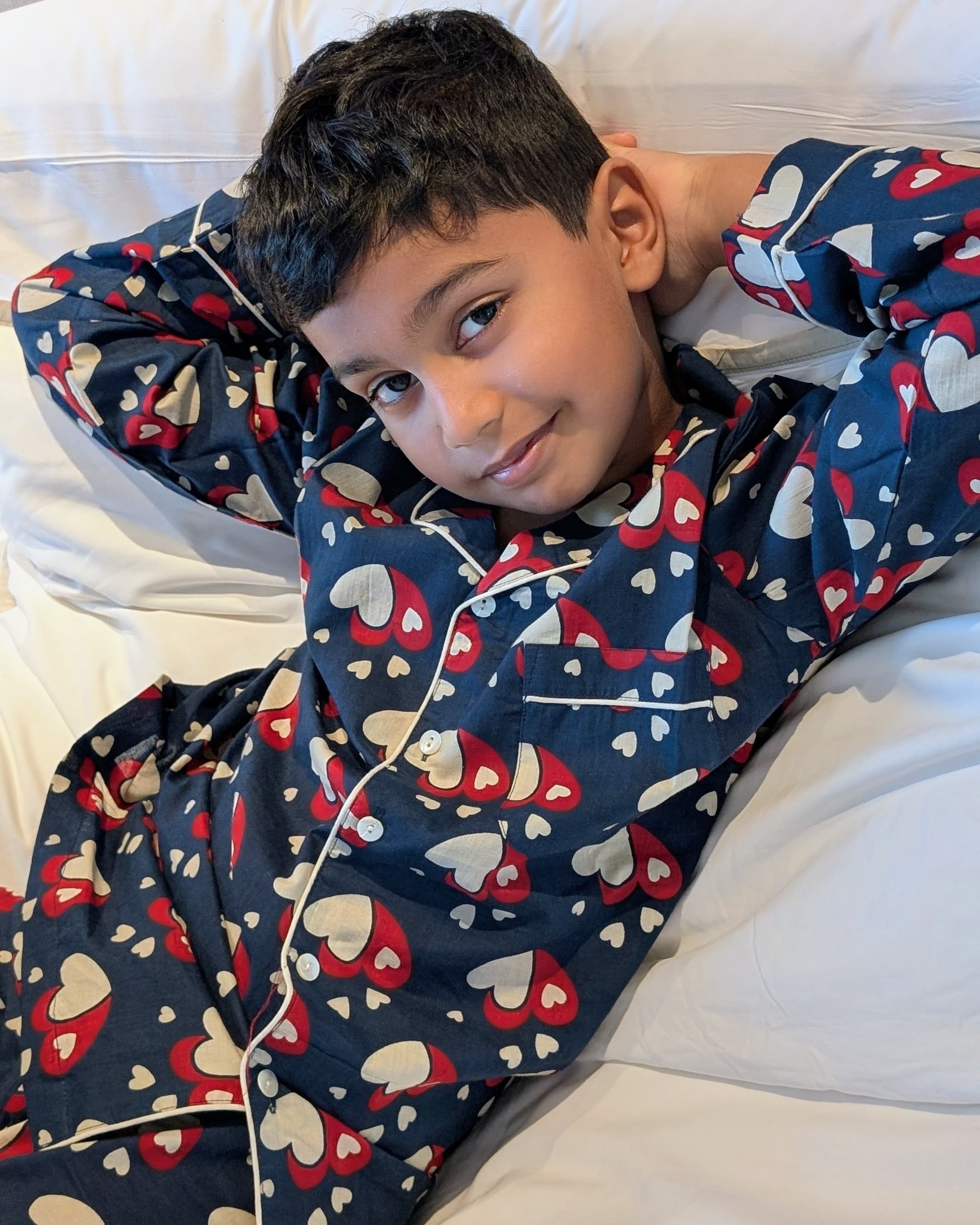 Christmas heart print pajama set in blue cotton for kids