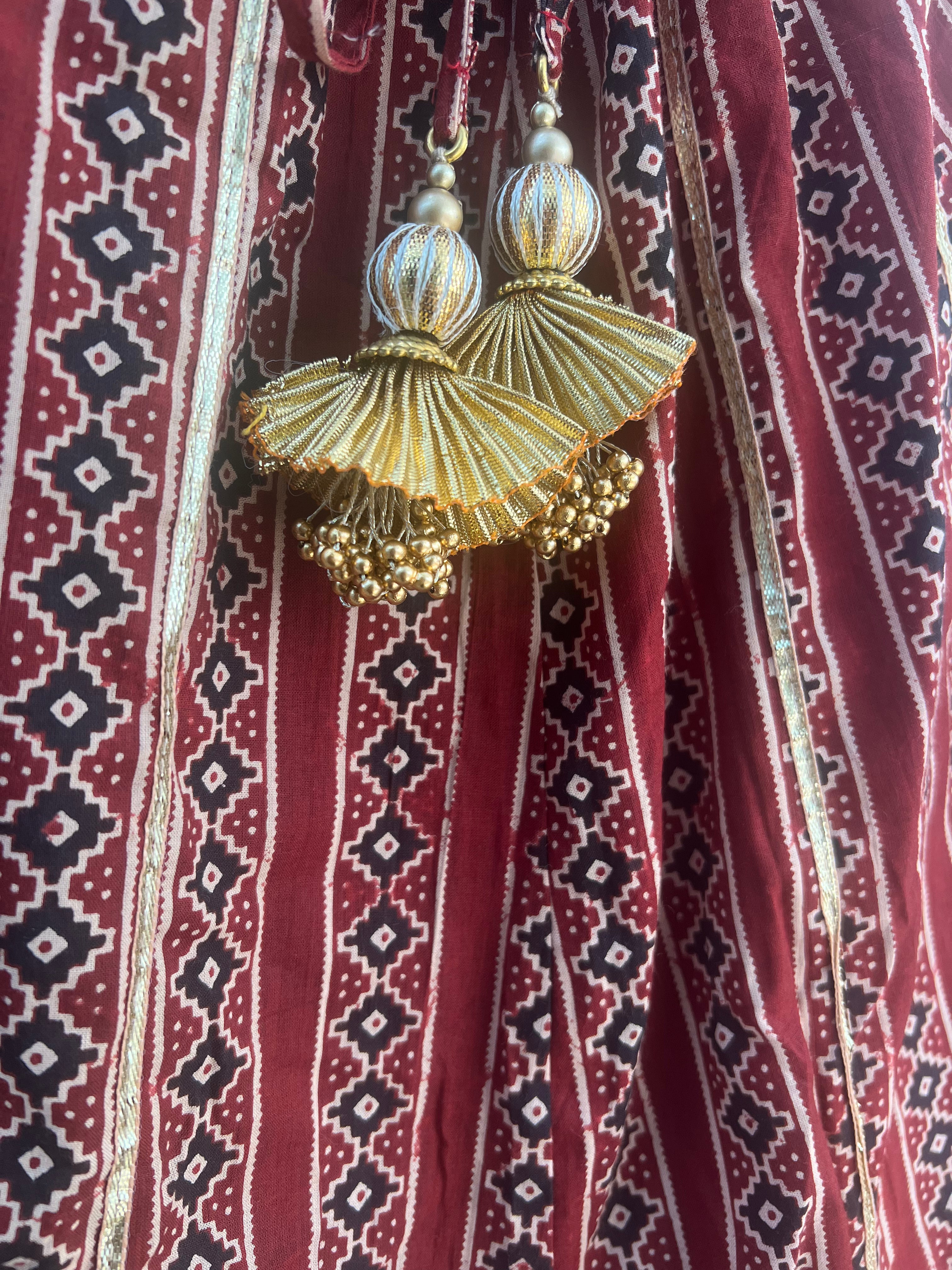 [5- 6 yrs] Preloved Red Black Gold Skirt