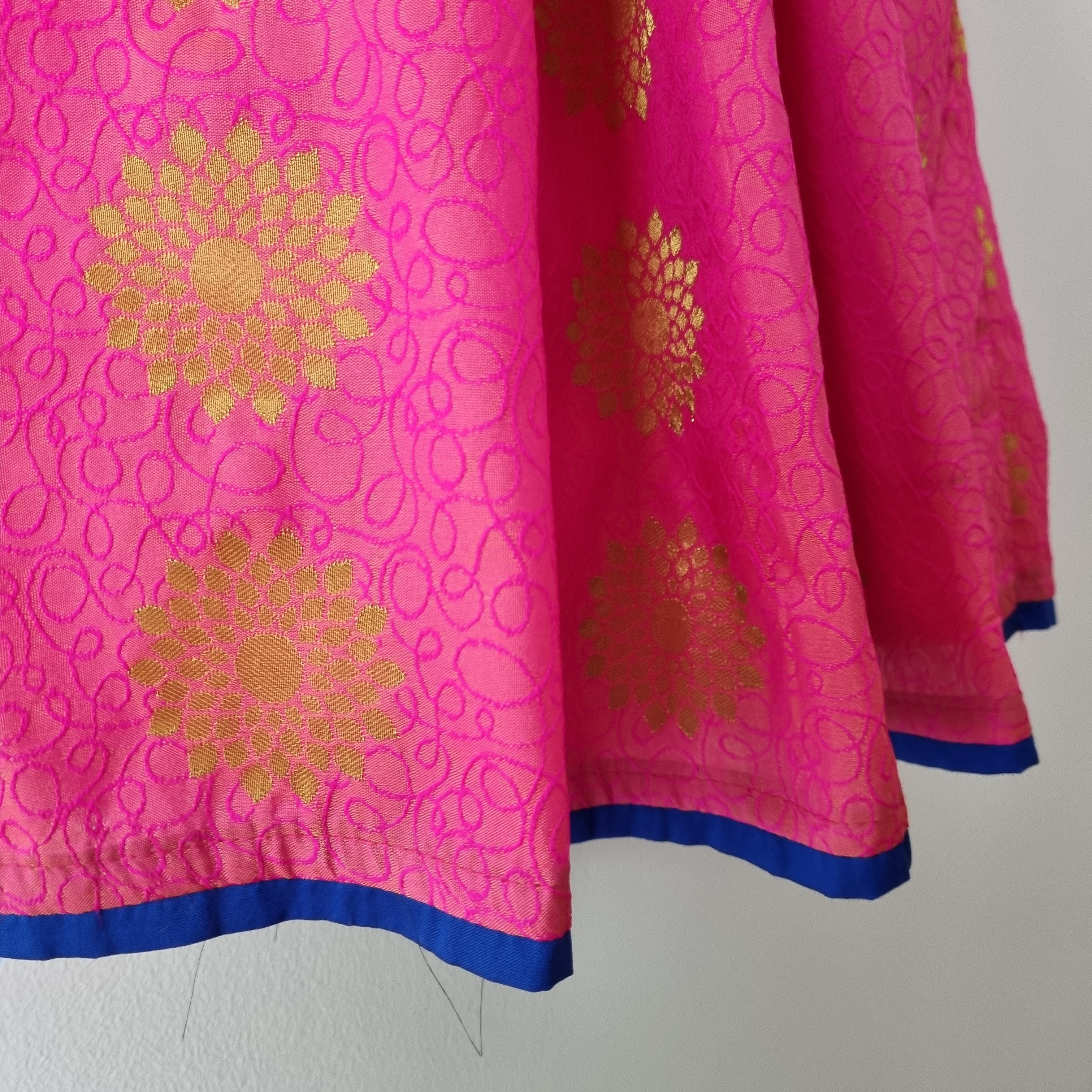 Stunning Jacquard Lehenga with Kimono sleeves - Nimbu Kids