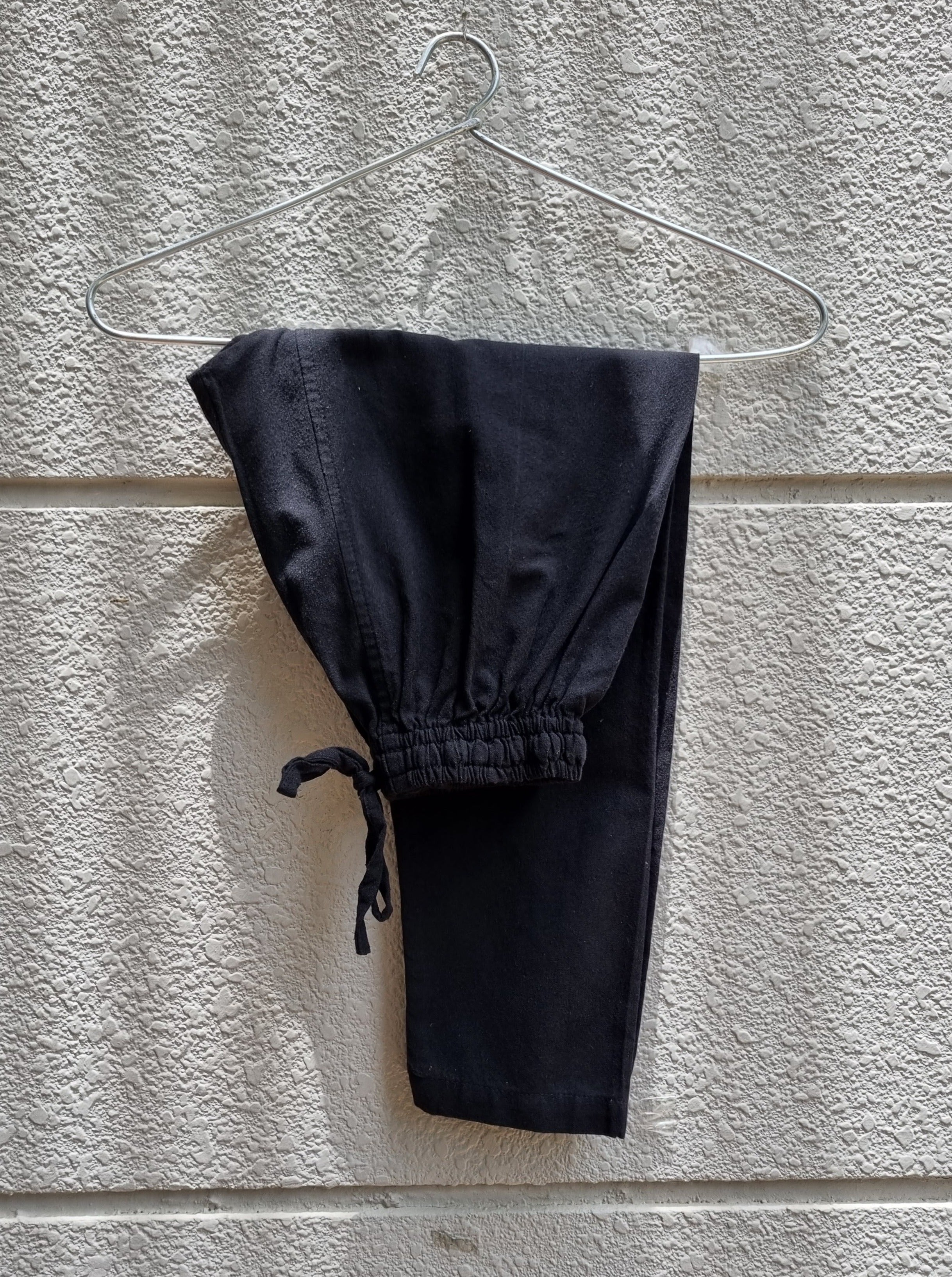 [4-6 yrs] Preloved FabIndia Black Soft Cotton Pajama Pants - Nimbu Kids