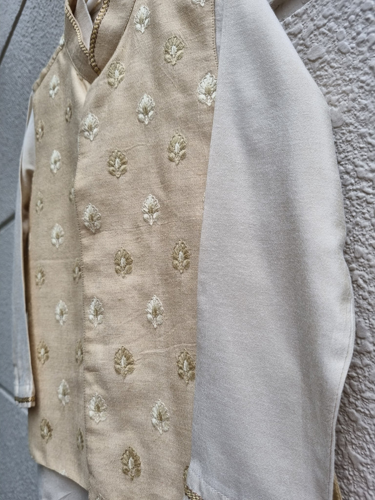 [2-3 yrs] Preloved Beige Embroidered Jacket & Soft Cotton Kurta Pajama Set - Nimbu Kids